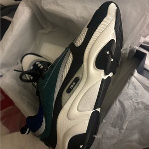 Dior sneakers